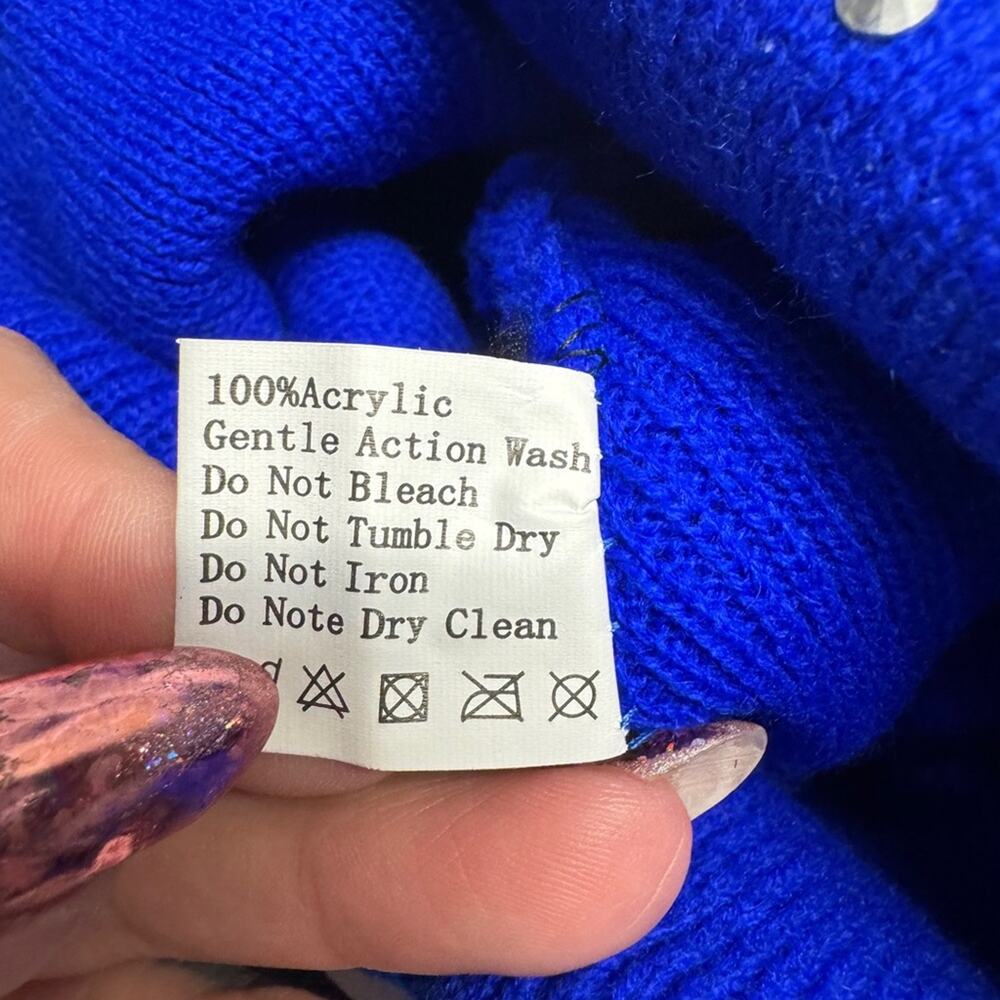 Blue Beanie with Rhinestones - Picture 4 of 5